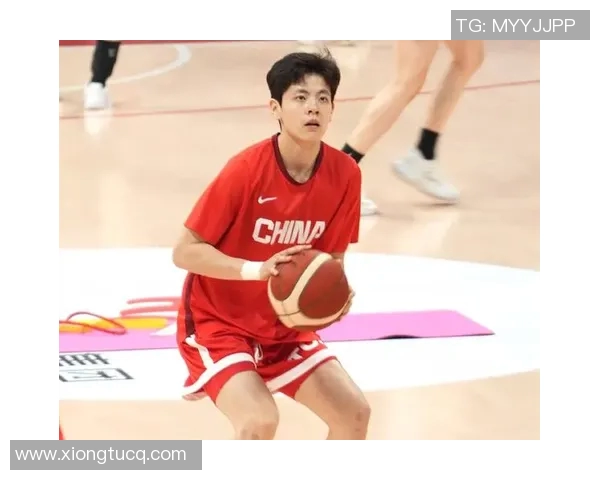 飞马队与王牌女篮激战正酣谁将赢得这场巅峰对决的荣耀